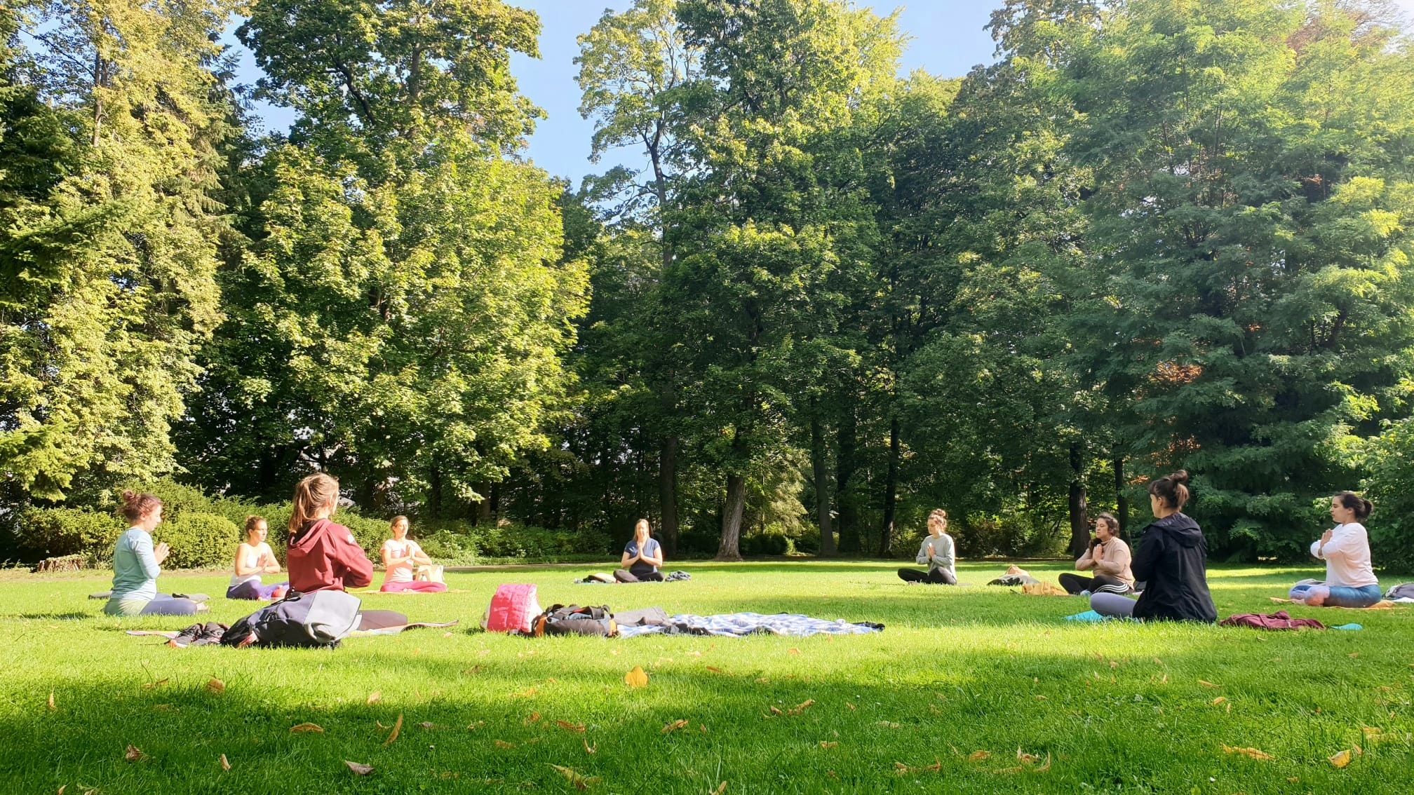 OutdoorYoga